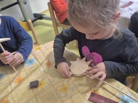 Tvořivé dílničky se dřevem